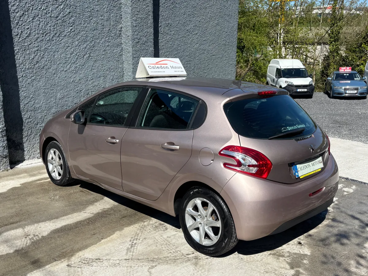 PEUGEOT 208-LOW KM- NEW NCT - Image 4