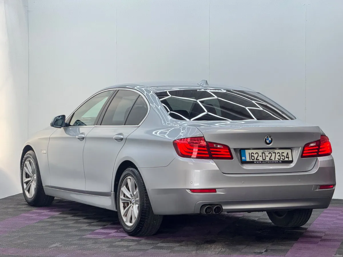 2016 BMW 5-Series SE, Automatic - Image 4