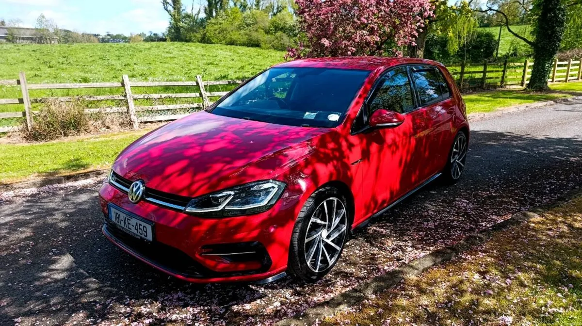 2018 VW Golf R Line Petrol - Image 3