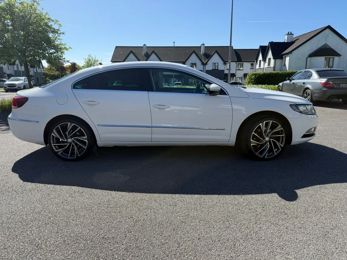 Volkswagen  CC GT Bluemotion 2.0 TDI 140 PS Diesel - Image 2