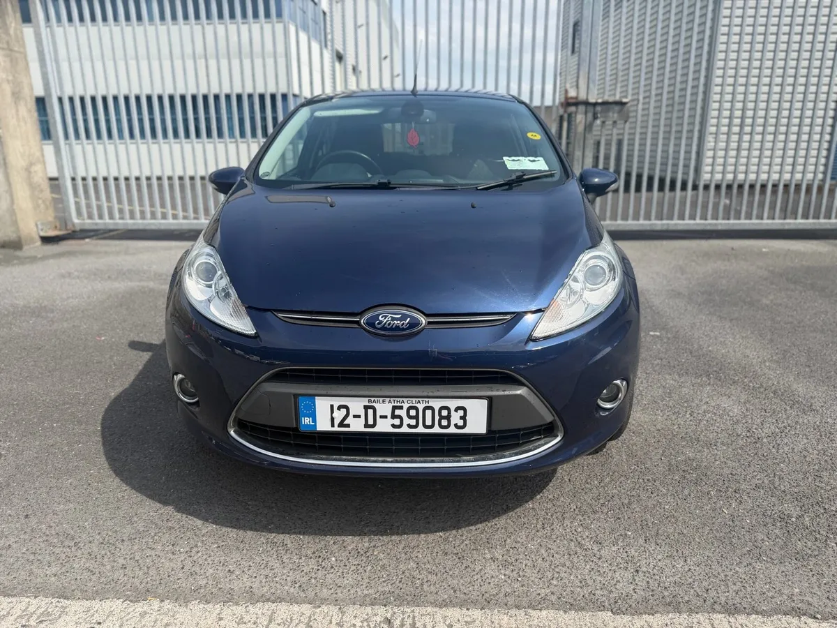 Ford fiesta 1.4 petrol automatic - Image 3