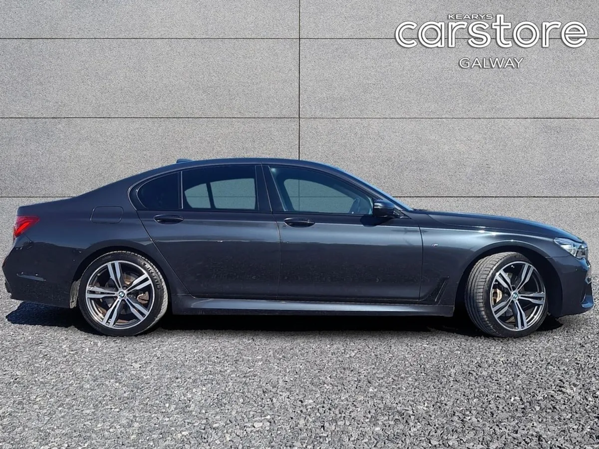 BMW 7-Series 730 D G11 XDRIVE M SPORT **LOW KMS** - Image 2