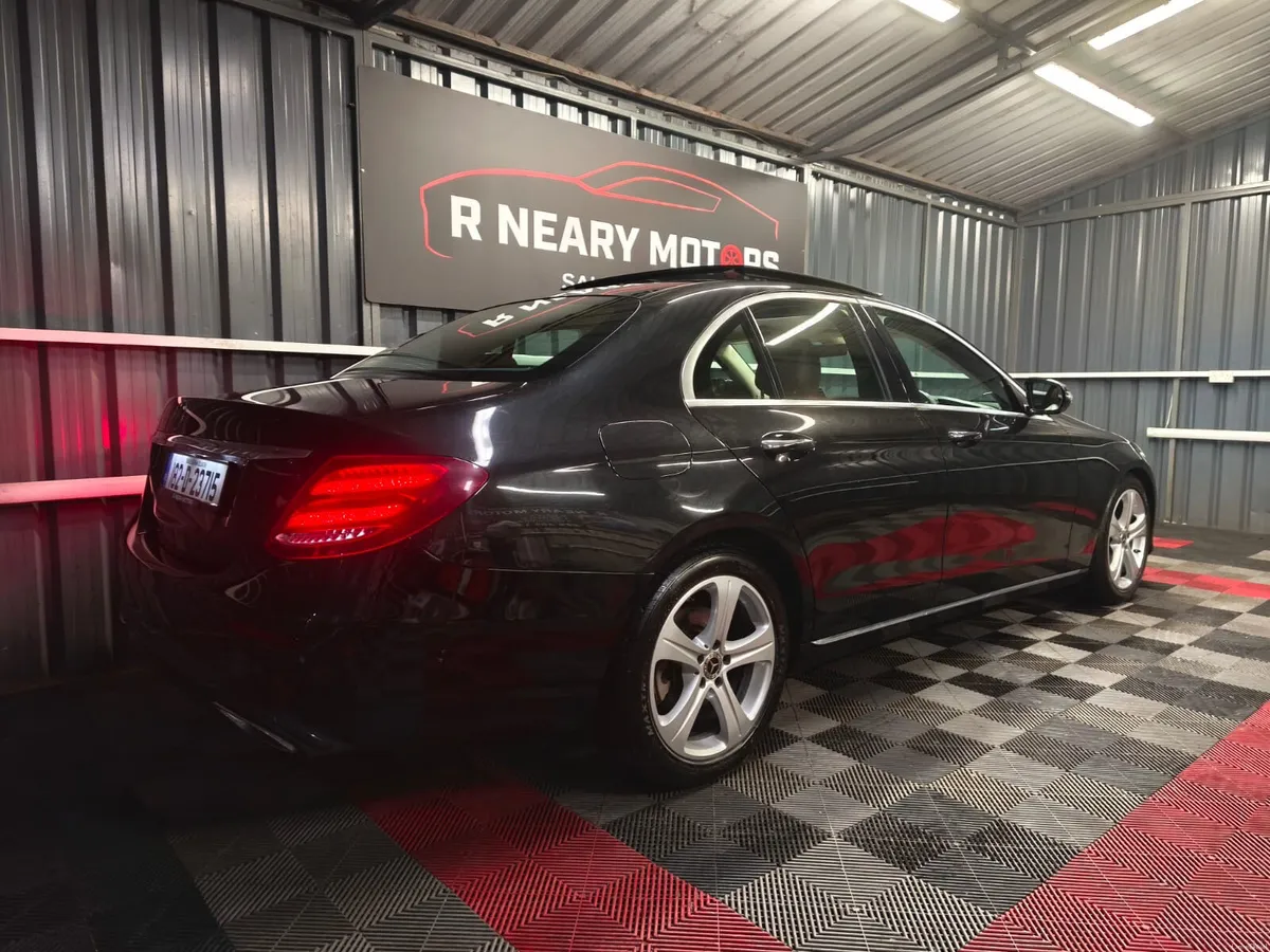 2018 182 Mercedes-Benz E-Class E 220 D AVANTGARDE - Image 4