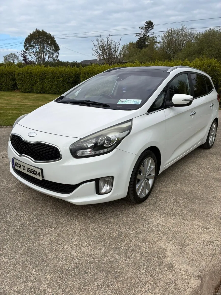 Kia Carens 2013 - Image 2