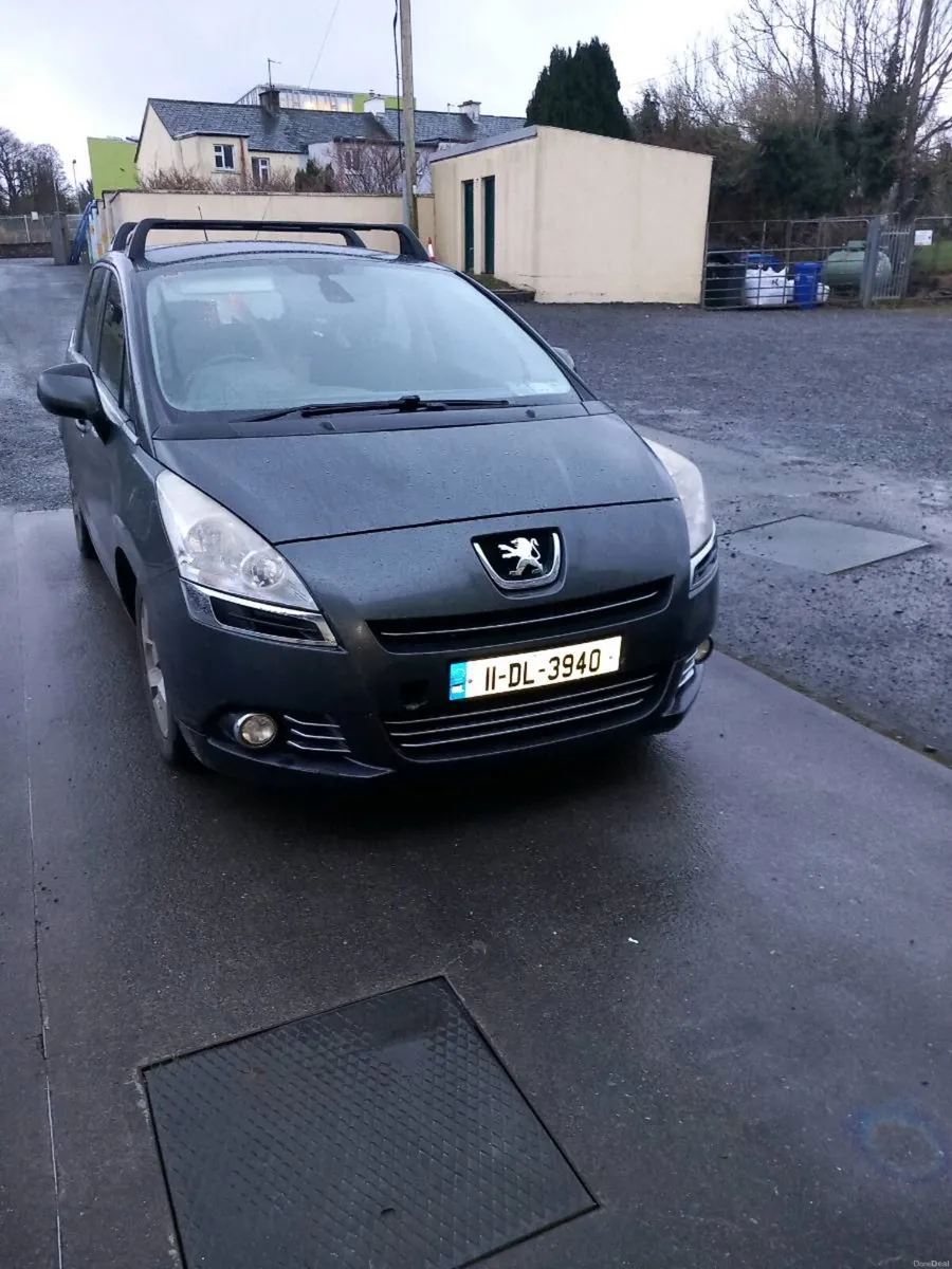 Car - Image 1