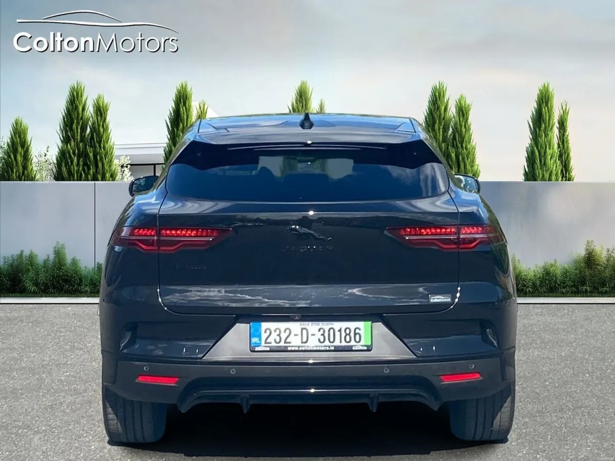 Jaguar I-Pace EV400 Auto Black Edition - Image 5