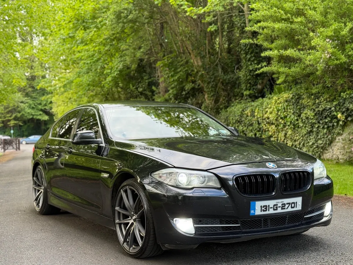 2013 BMW F10 - Image 2