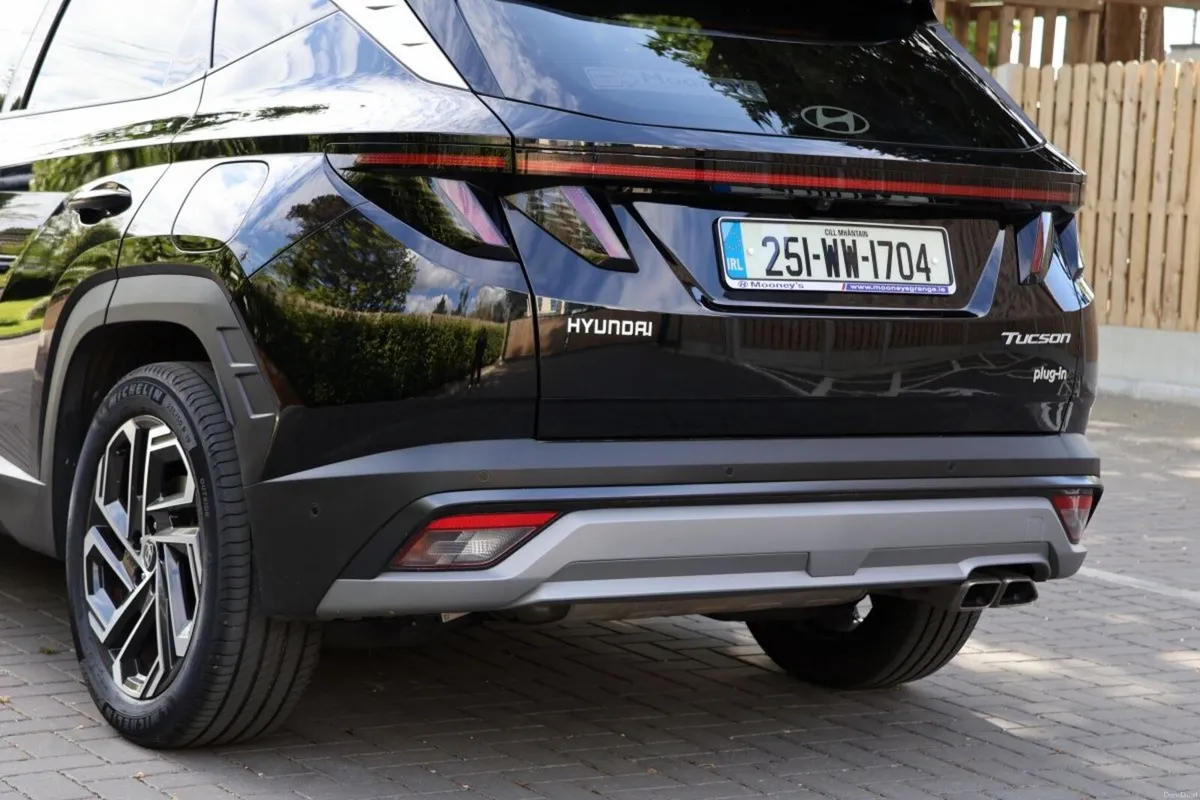 Hyundai Tucson Tucson FL 2WD Platinum Auto PHEV - Image 4