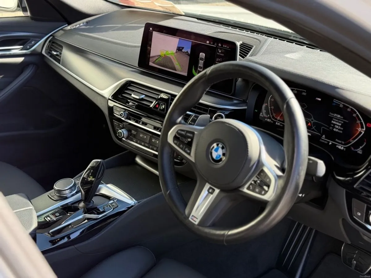 BMW 5-Series 520d M Sport Saloon - Image 4
