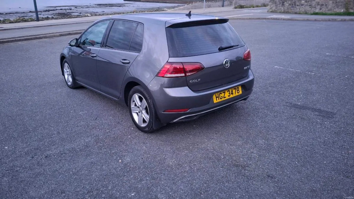 2017 Volkswagen Golf 2.0 TDI SE - Image 4