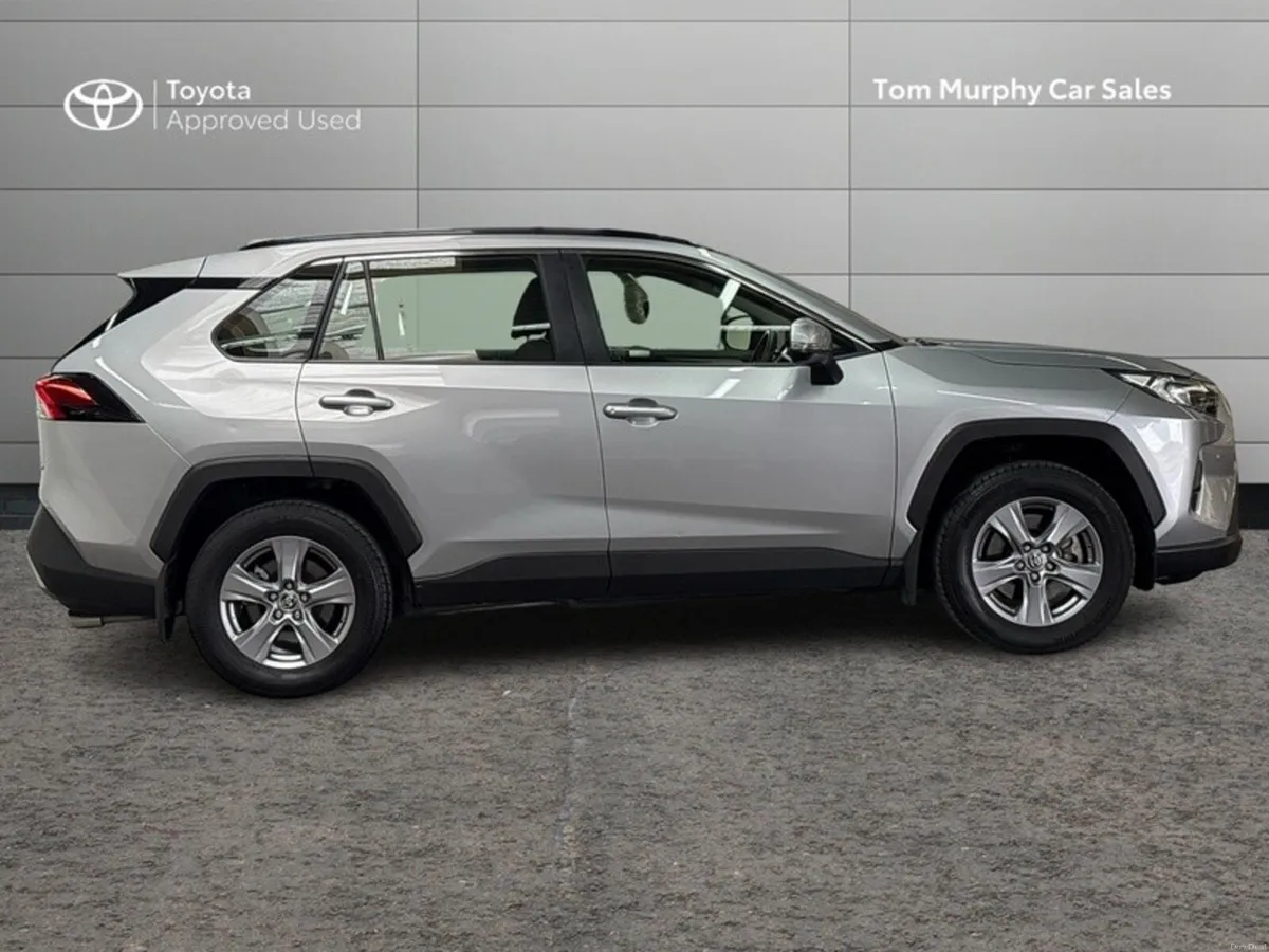 Toyota RAV4 Rav4 Hybrid Luna - COMES WITH 2 FREE S - Image 3