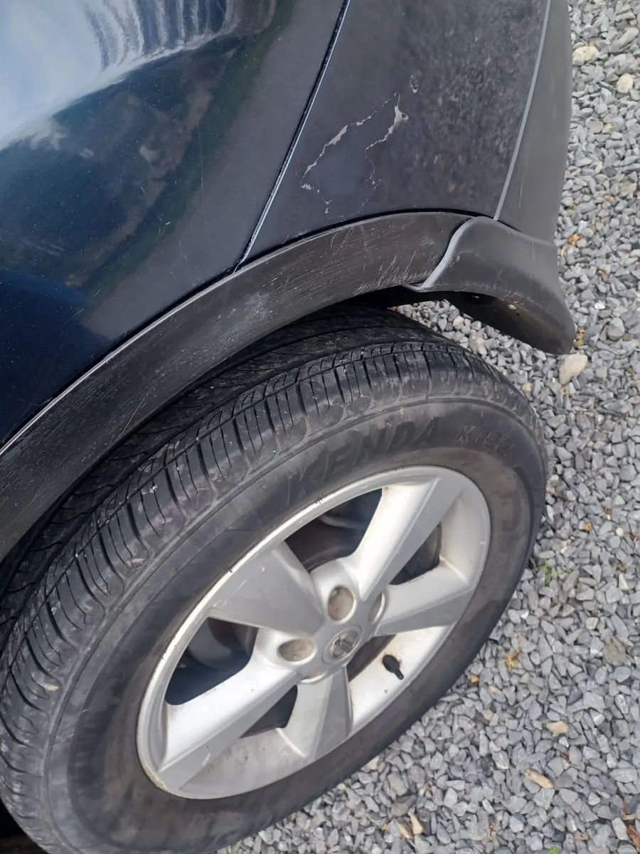 Nissan Qashqai - Image 1