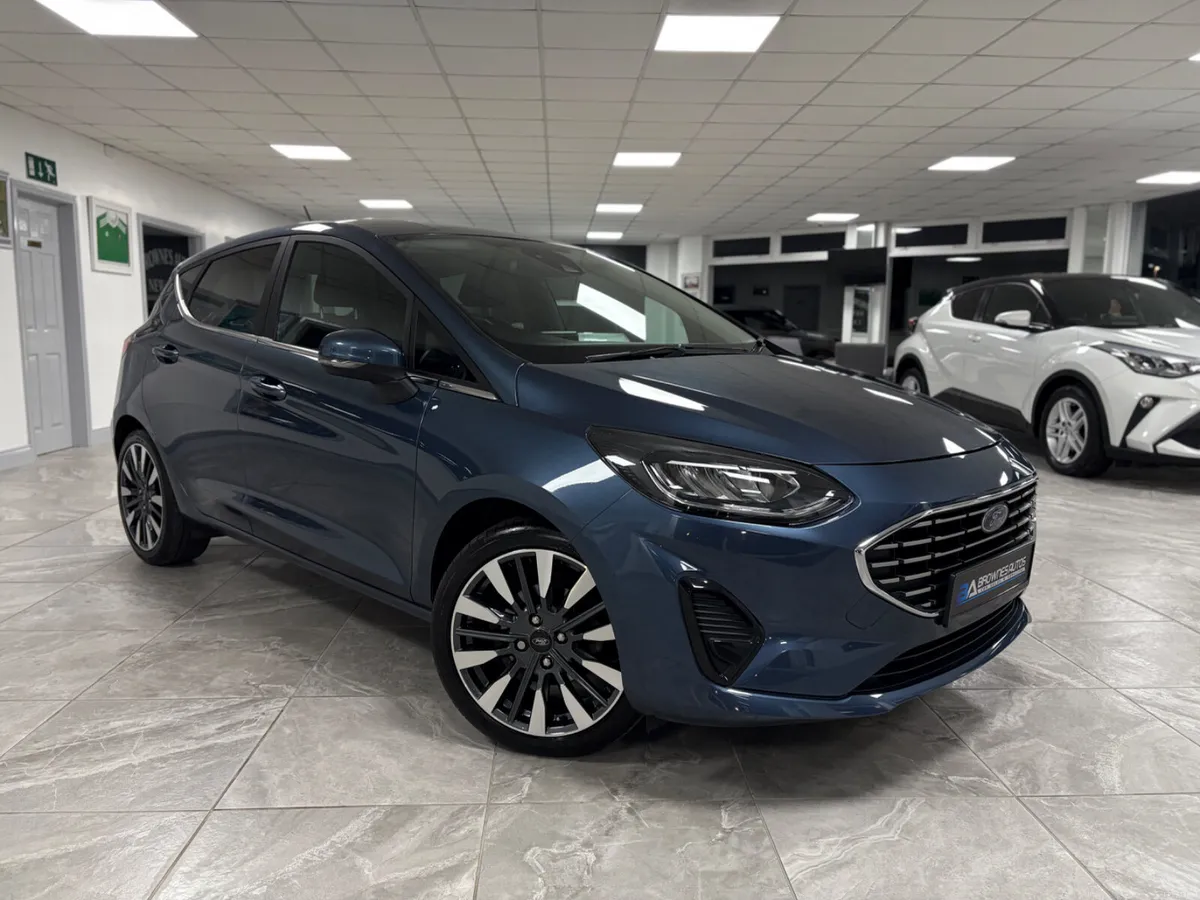2023 Ford Fiesta Titanium X - Image 3