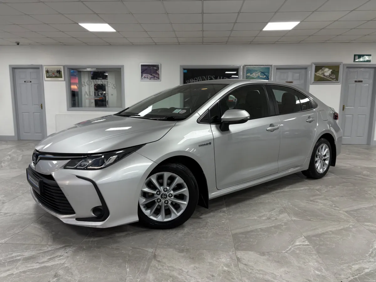 2019 Toyota Corolla Hybrid Automatic - Image 1