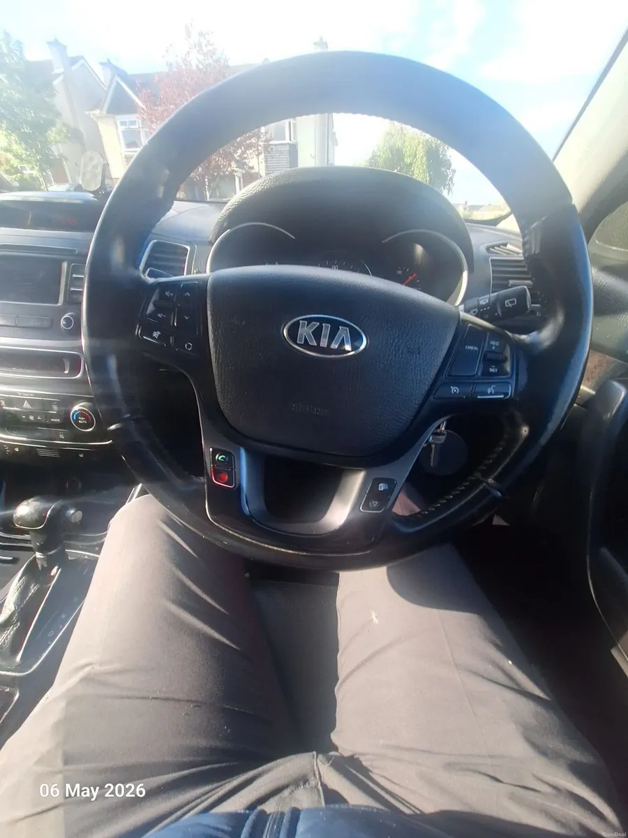 Kia Sorento 2013 - Image 1