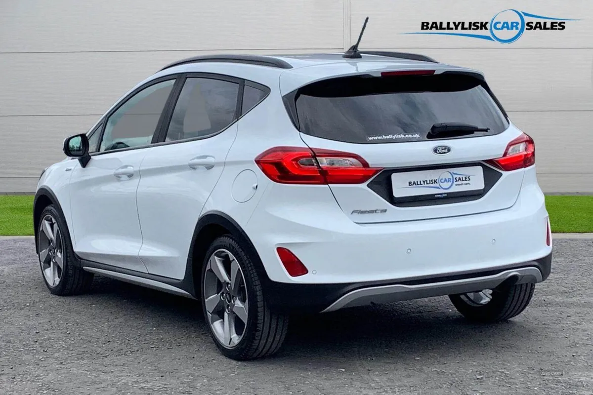 Ford Fiesta 1.0T 95PS Active Edition in White with - Image 2