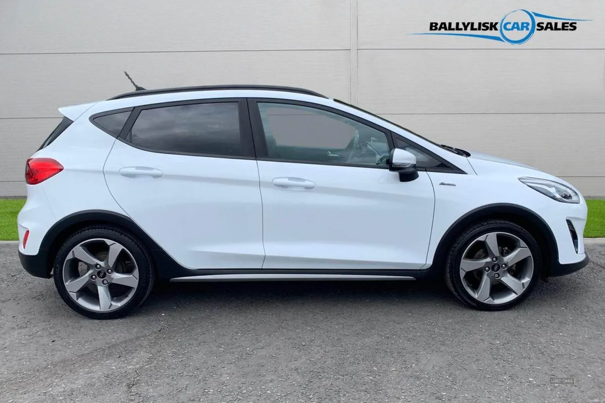 Ford Fiesta 1.0T 95PS Active Edition in White with - Image 3