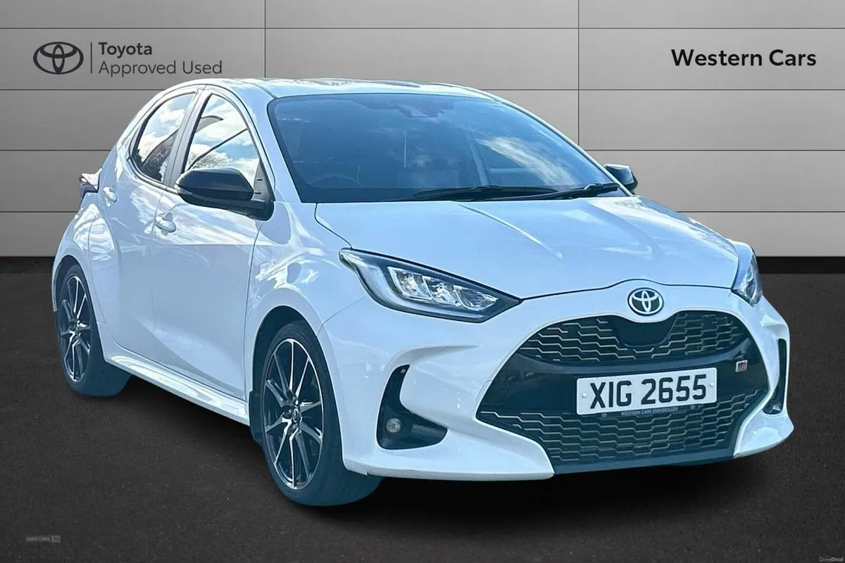 Toyota Yaris 1.5 VVT-h GR SPORT E-CVT Euro 6 (s/s) - Image 1