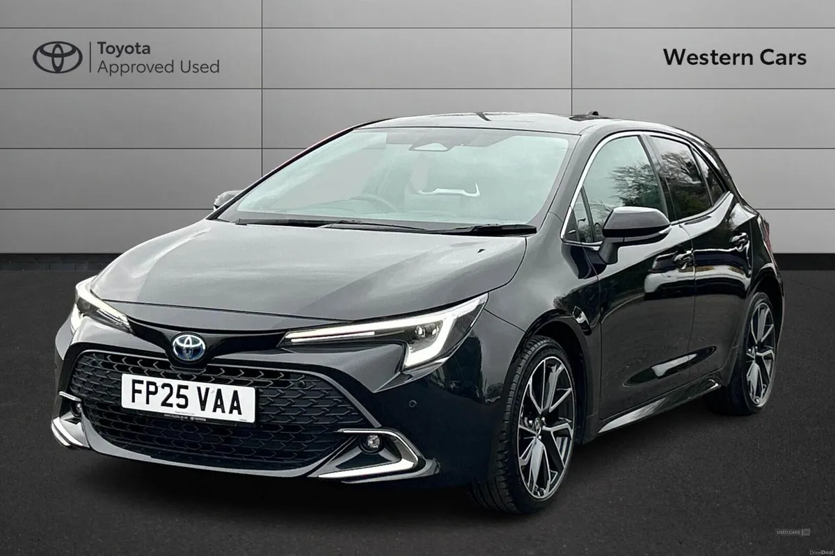 Toyota Corolla 1.8 VVT-h Excel CVT Euro 6 (s/s) 5d - Image 3