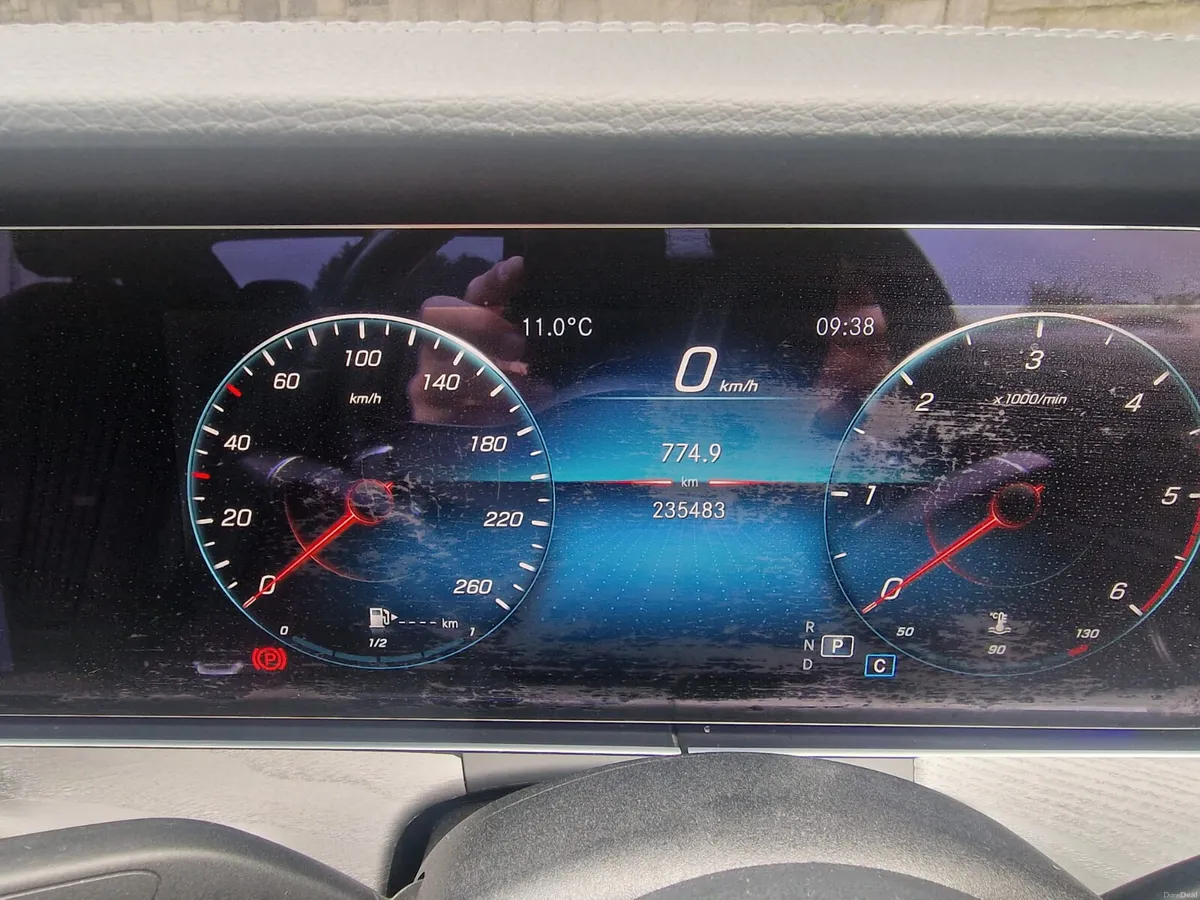 MERCEDES-BENZ CLS CLASS 400D/2021/2.9 DIESEL/AUTO - Image 4