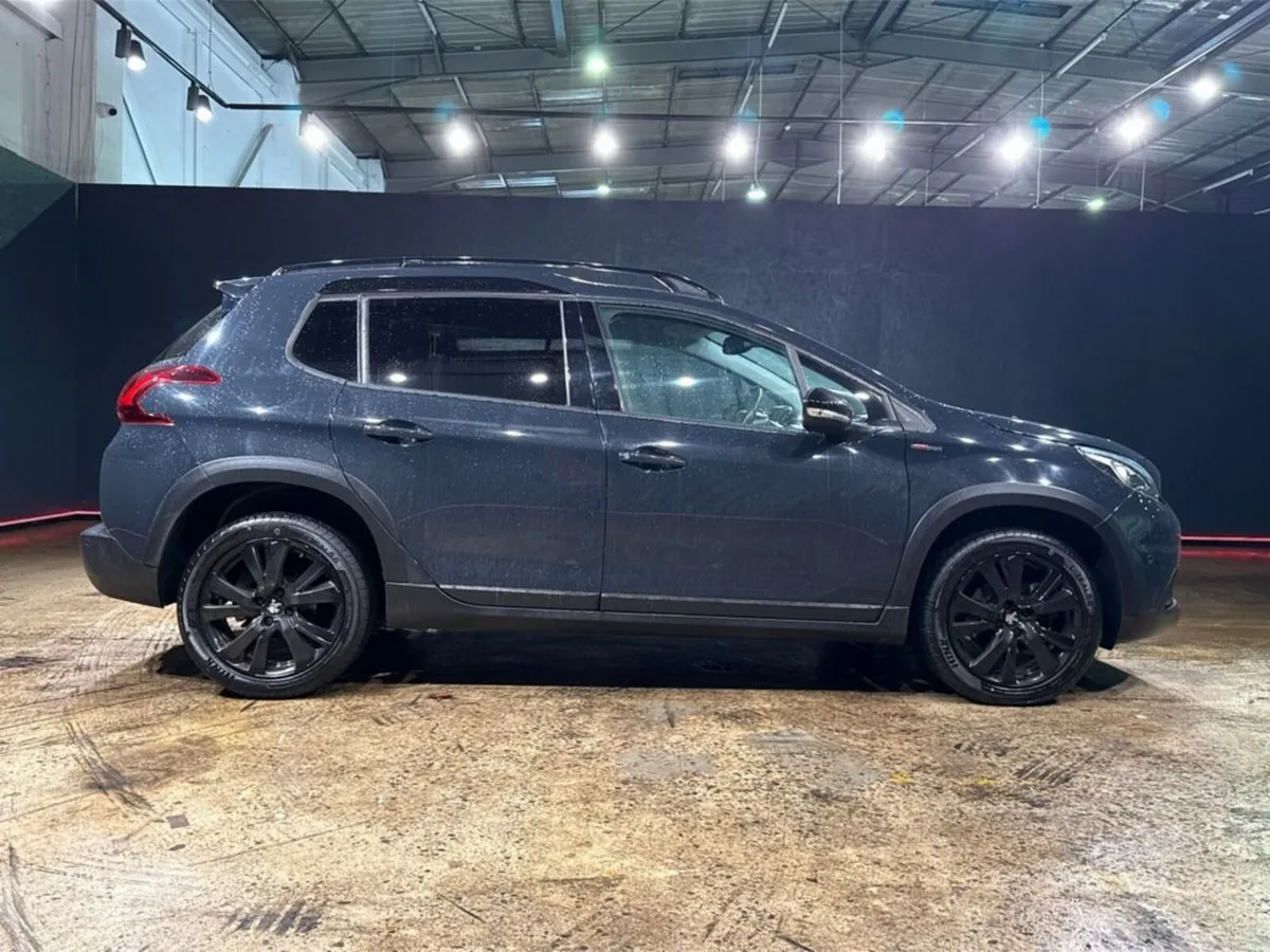 Peugeot 2008 GT LINE BLACK PACK - BLACK LEATHER - - Image 2