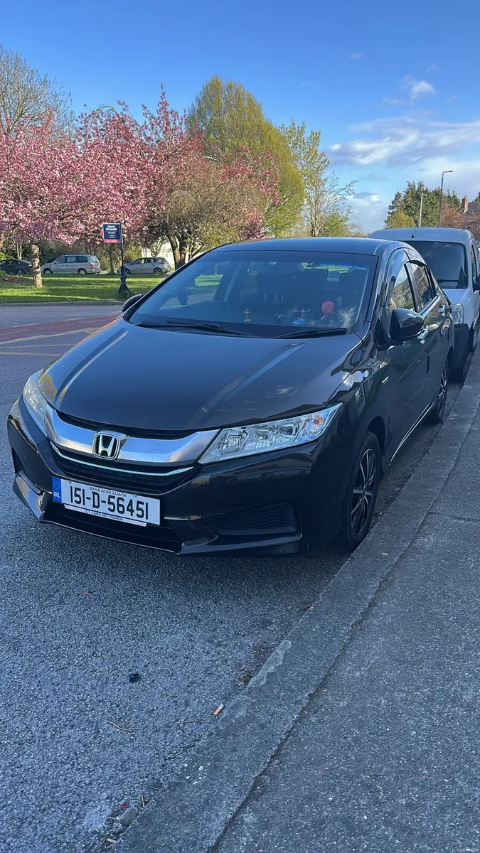 Honda Grace 2015 - Image 1