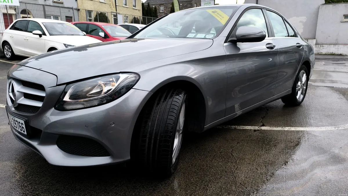 Mercedes-Benz C-Class 2015 C300 - Image 3