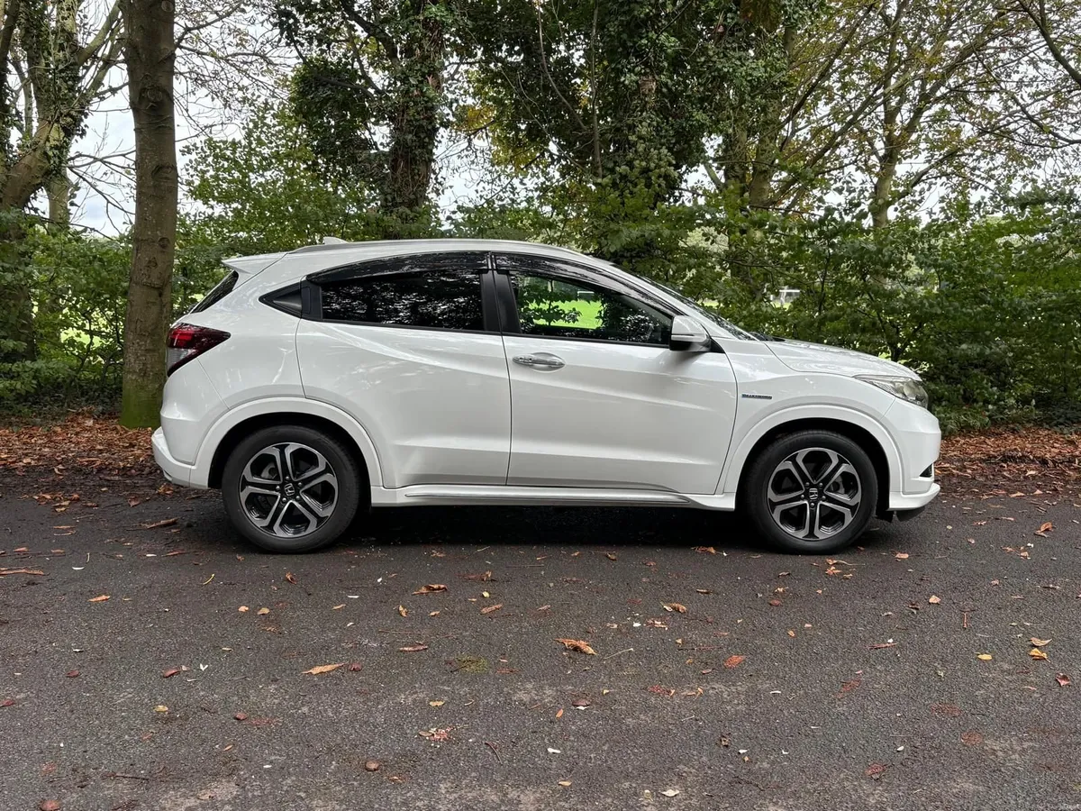 Honda Vezel 2017 - Image 4