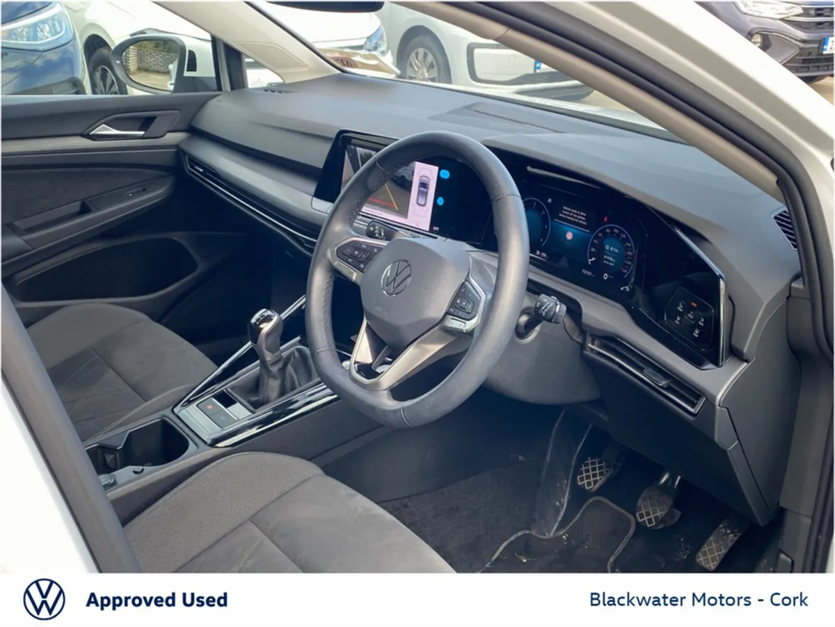 Volkswagen Golf 2.0TDI 115BHP STYLE - Image 4
