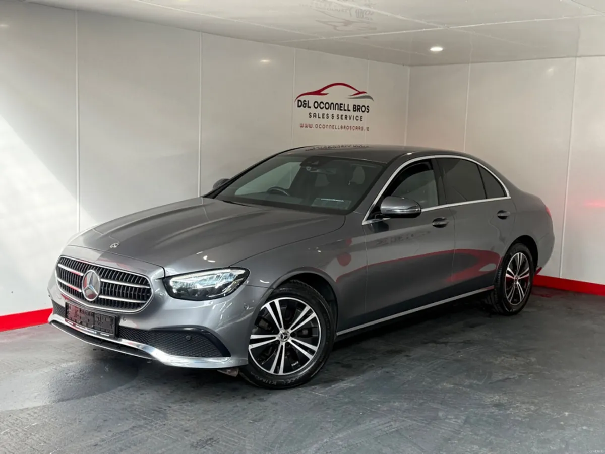 Mercedes-Benz E-Class SPORT D AUTO - Image 2
