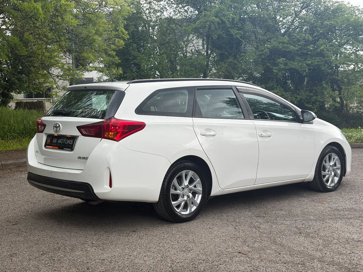 2014 TOYOTA AURIS ESTATE 1.4D4D TERRA NEW NCT 2027 - Image 6