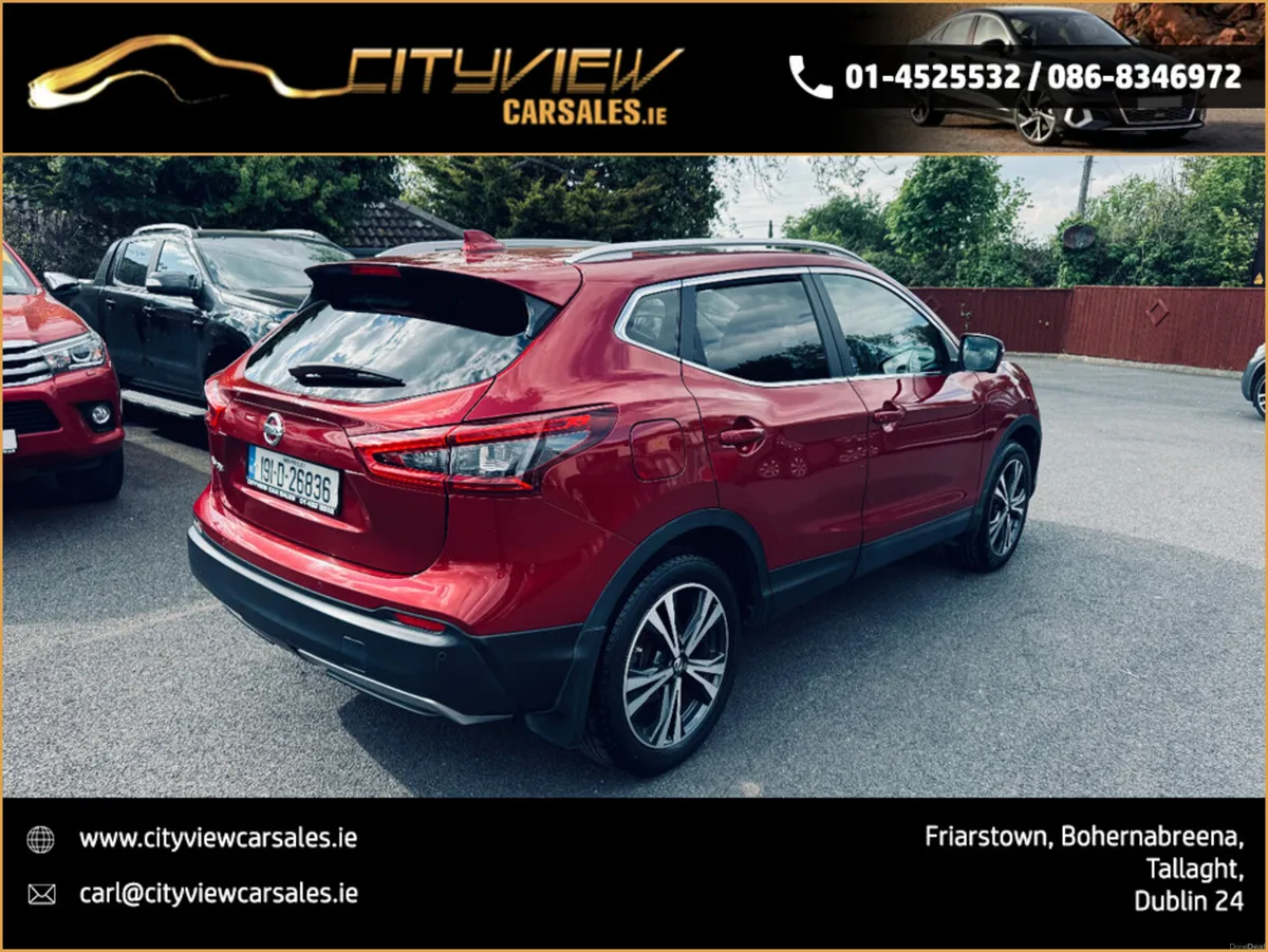 Nissan Qashqai 1.3 SV PREMIUM PART LS MY1 4DR - Image 4