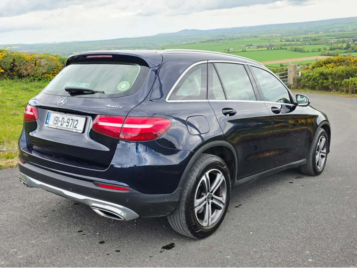 Mercedes-Benz GL-Class 220 D 4MATIC AUTO FINANCE A - Image 2
