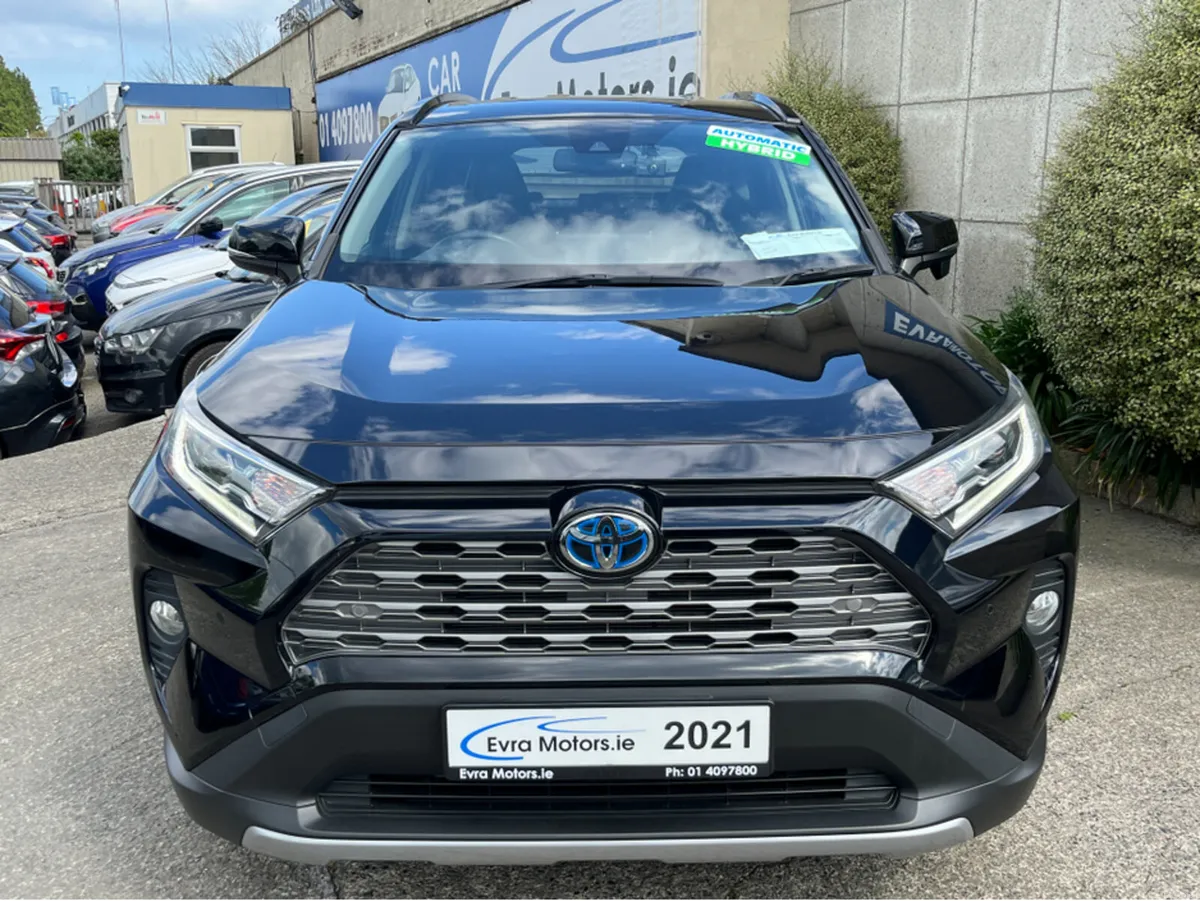 Toyota RAV4 G HYBRID 4WD 2.5 PETROL //LOW MILES//H - Image 2