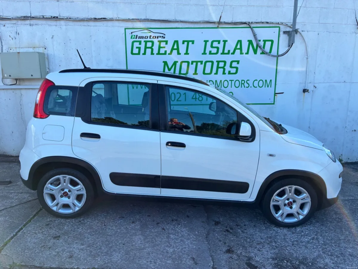 Fiat Panda 1.0 MHEV 5DR - Image 4