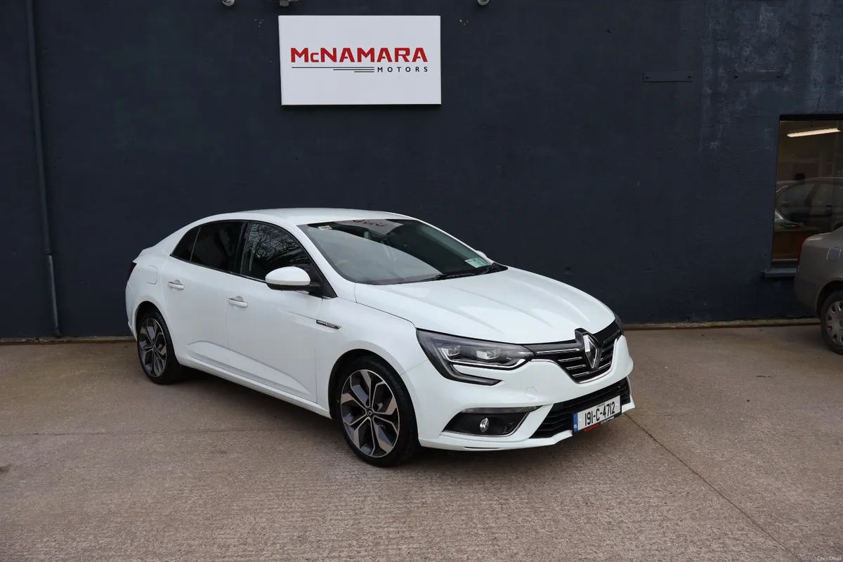 Renault Megane Grande Coupe Signature Huge Spec! - Image 1