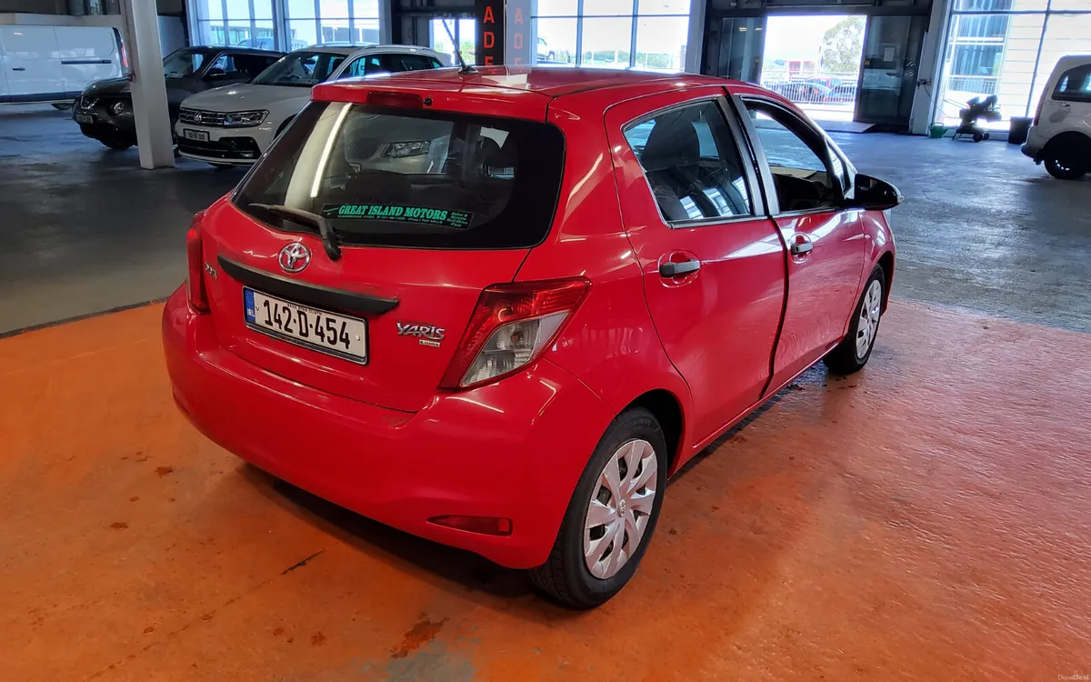 Toyota Yaris 2014 - Image 4