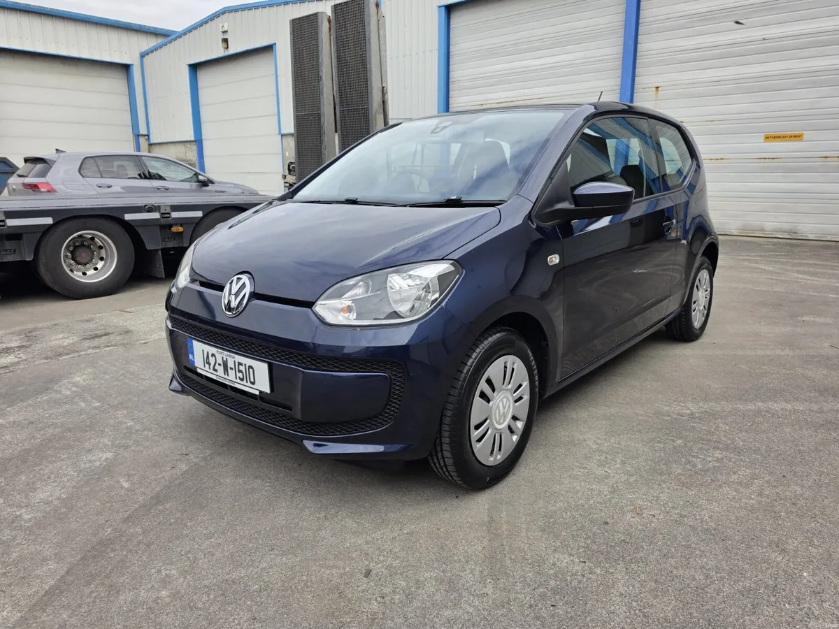 Volkswagen up! 2014 - Image 1