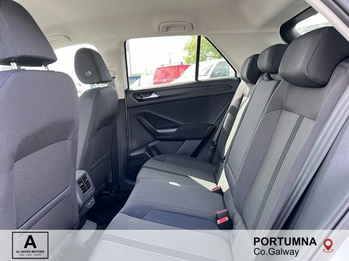 Volkswagen T-Roc EDITION 75 2.0TDI M6F 116HP - Image 6