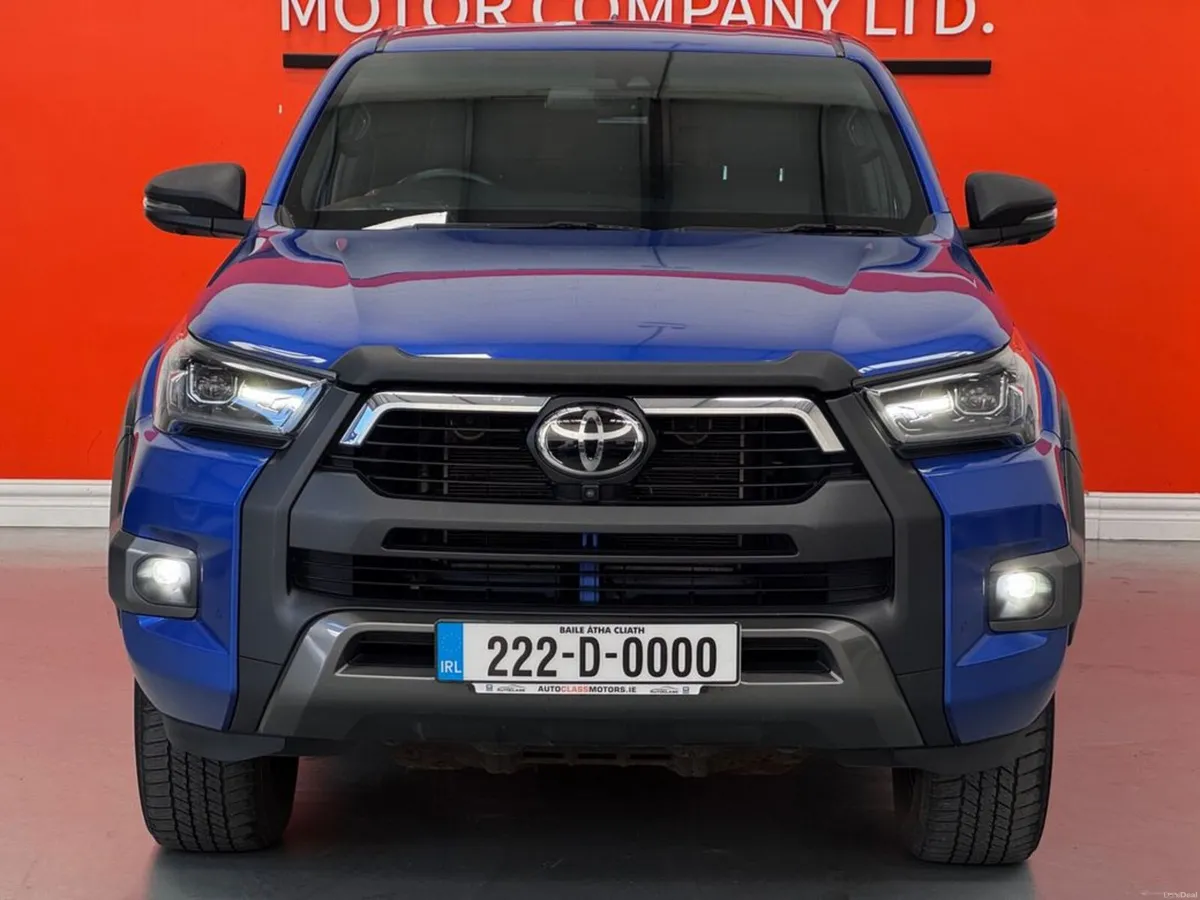 Toyota Hilux INVINCIBLE X 4WD D-4D #63 - Image 3