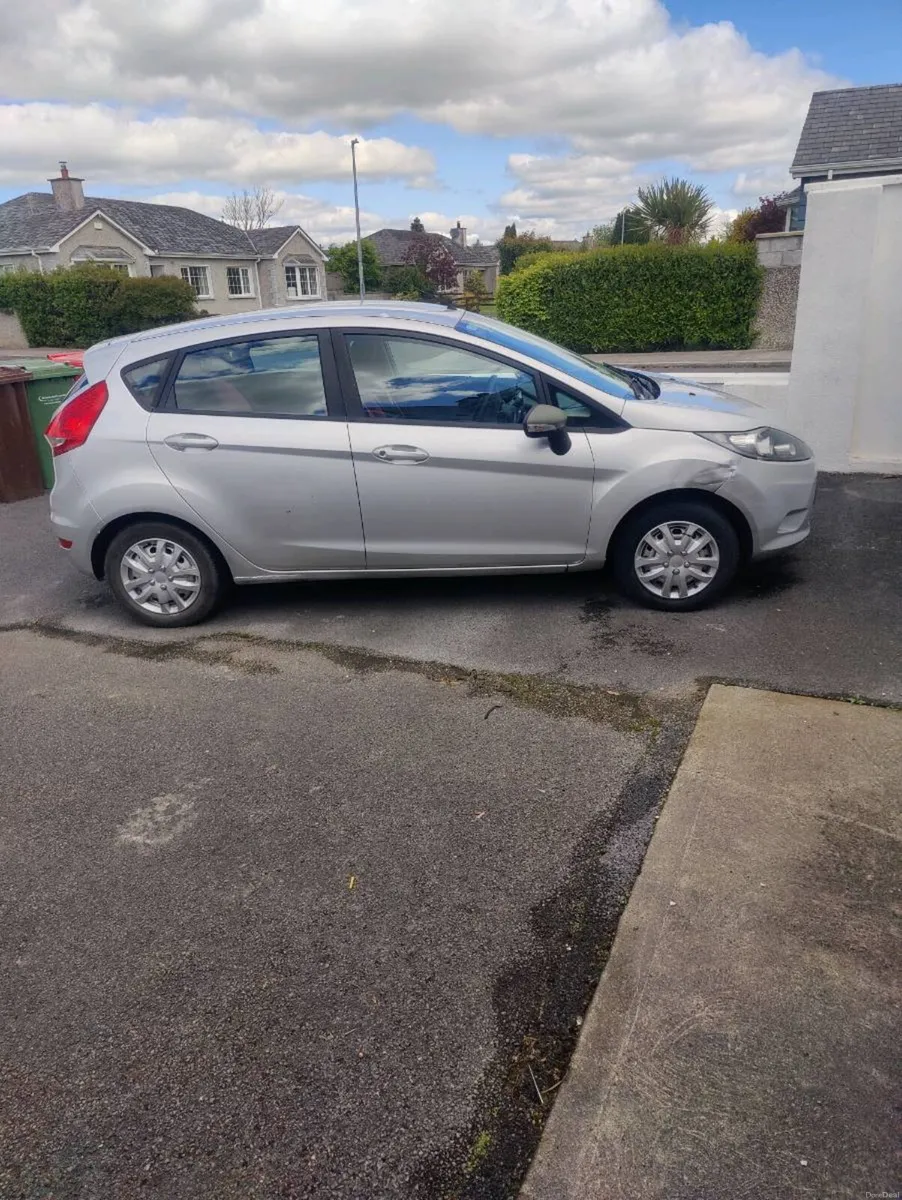 Ford fiesta - Image 3