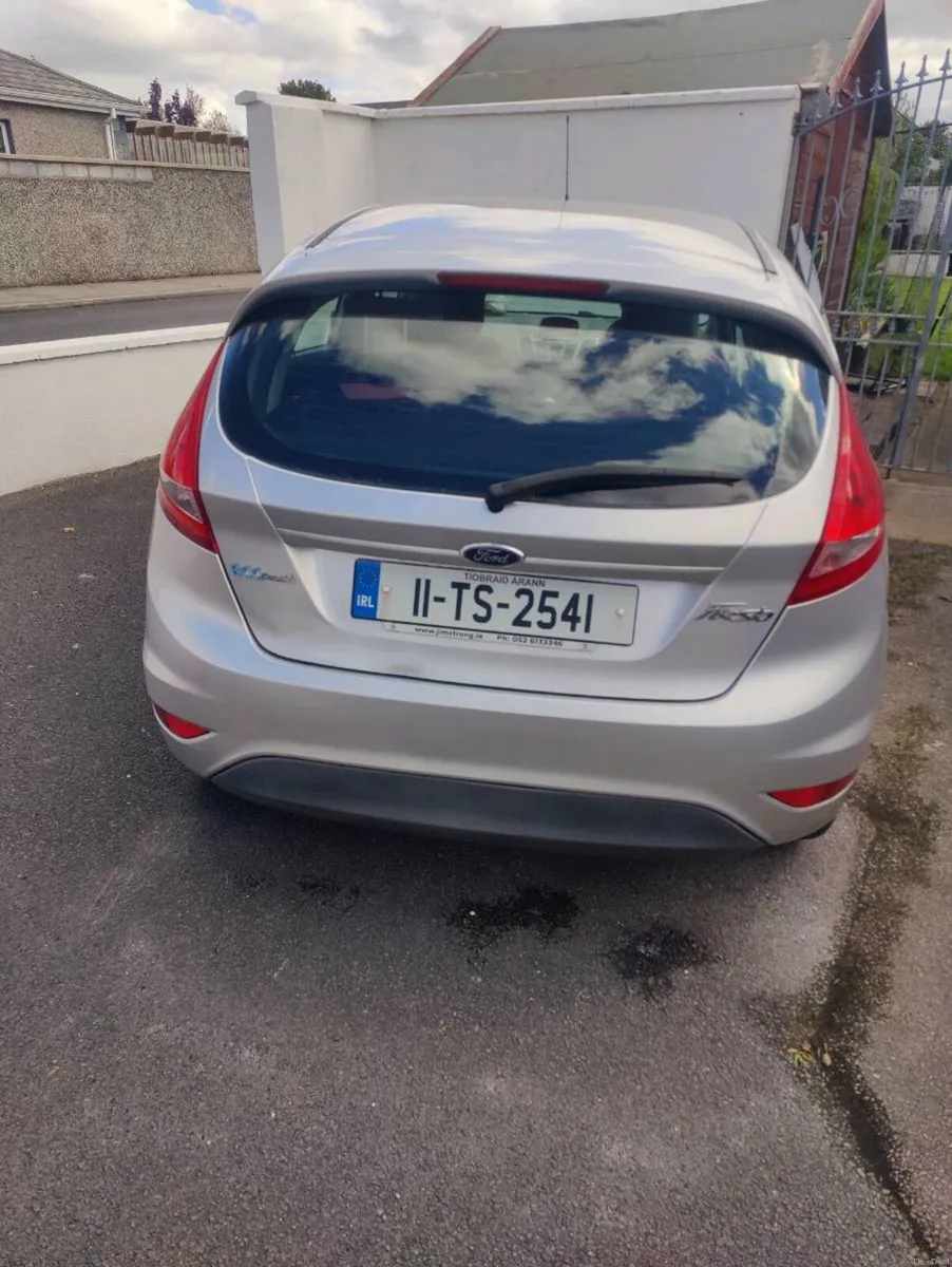 Ford fiesta - Image 4
