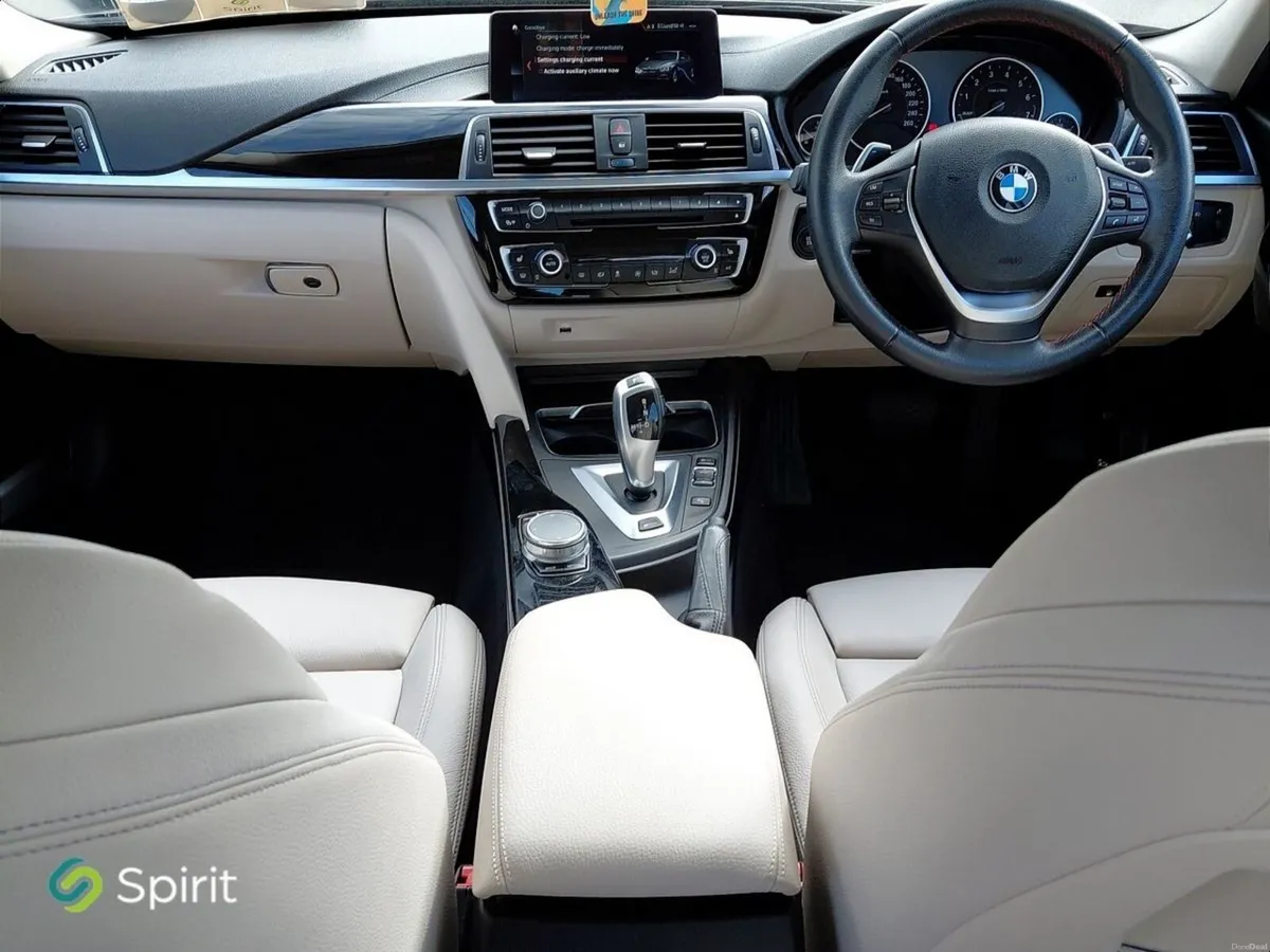 BMW 3-Series 330e Sport  AUTO FULL LEATHER - Image 4