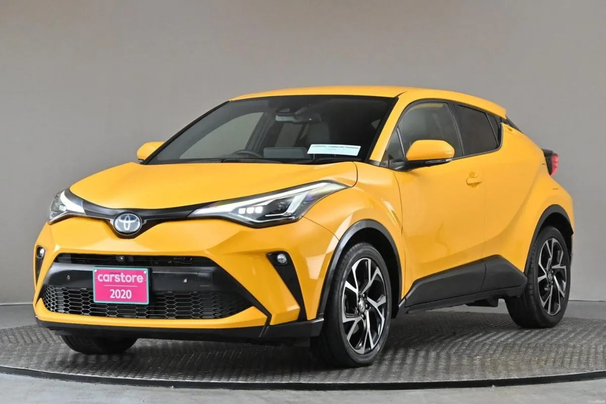 Toyota C-HR 1.8 HYBRID **360 PAN CAM**HALF LEATHER - Image 4