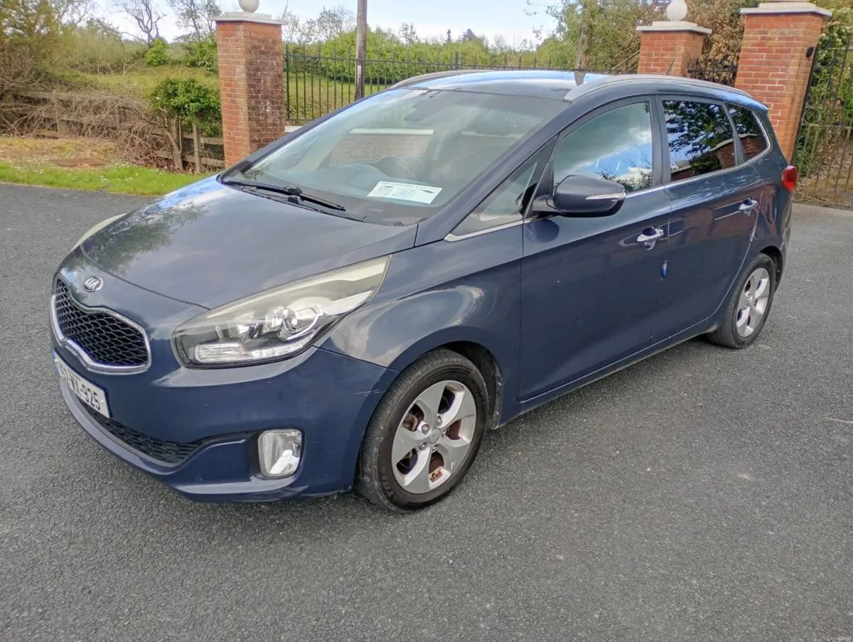 Kia Carens 7 Seater - Image 2