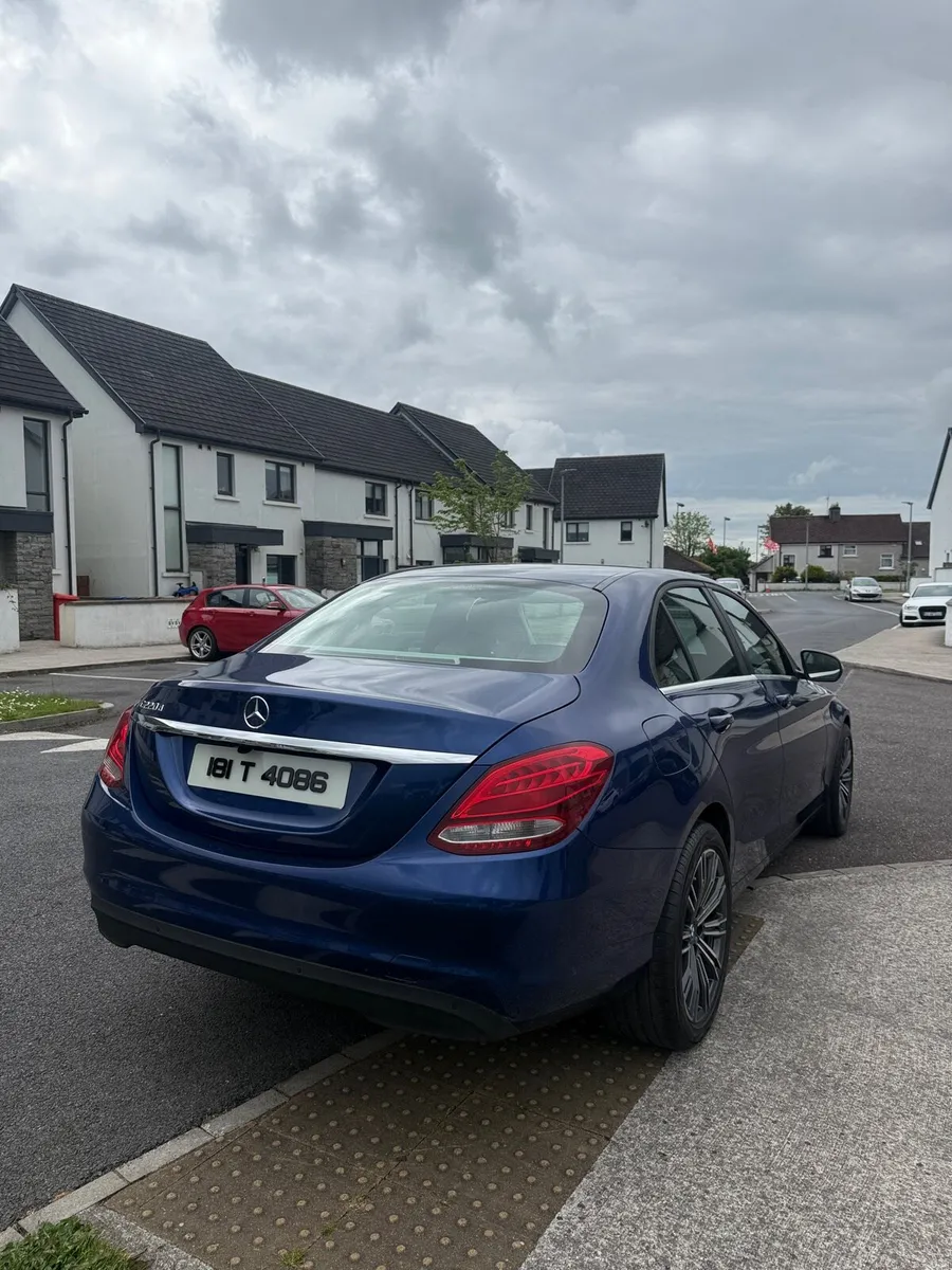 Mercedes Benz c220d AMG - Image 4