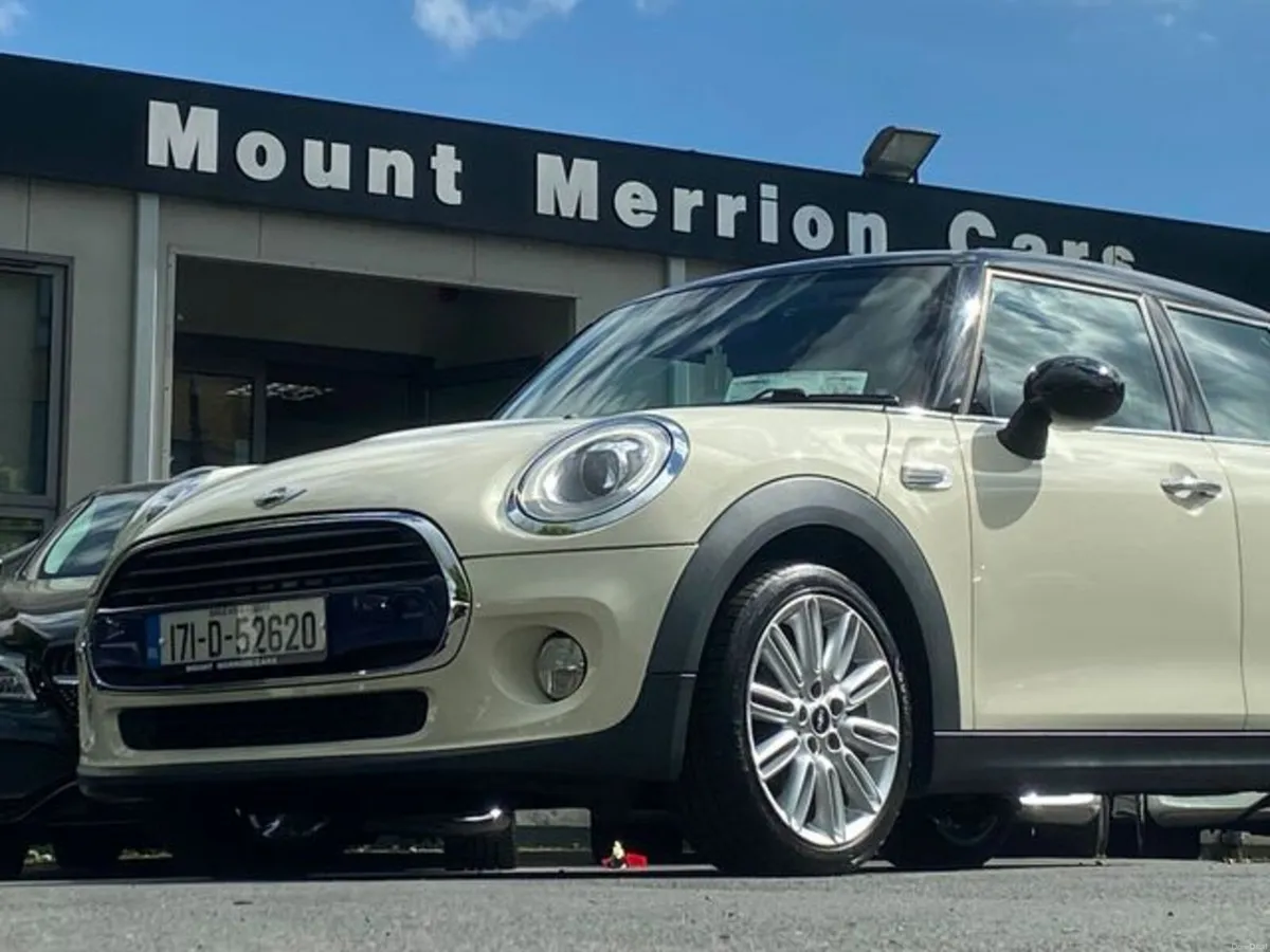 Mini Cooper 1.5 5DR - Image 2