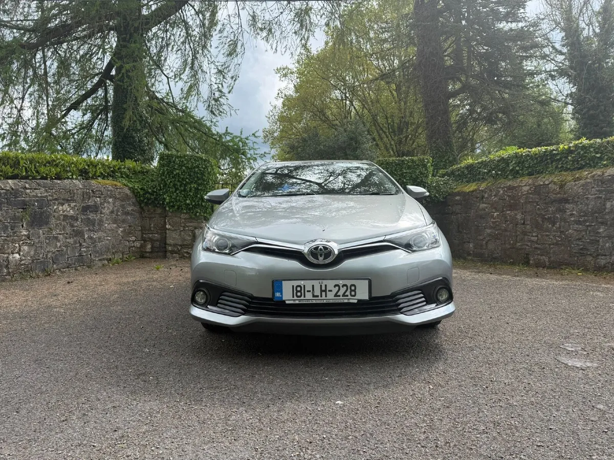 2018 Toyota Auris 1.2 Petrol - Image 4