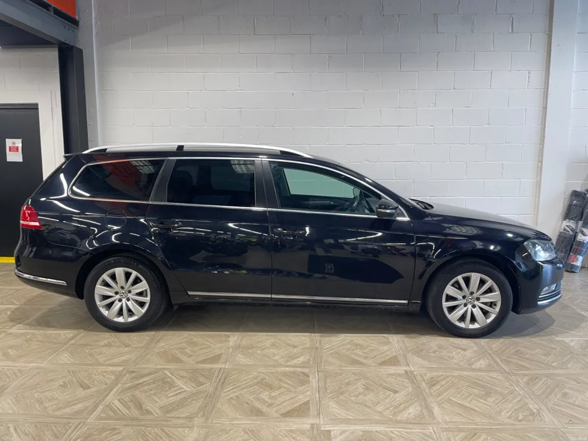 Volkswagen Passat 1.4L Petrol Automatic 2013 - Image 2