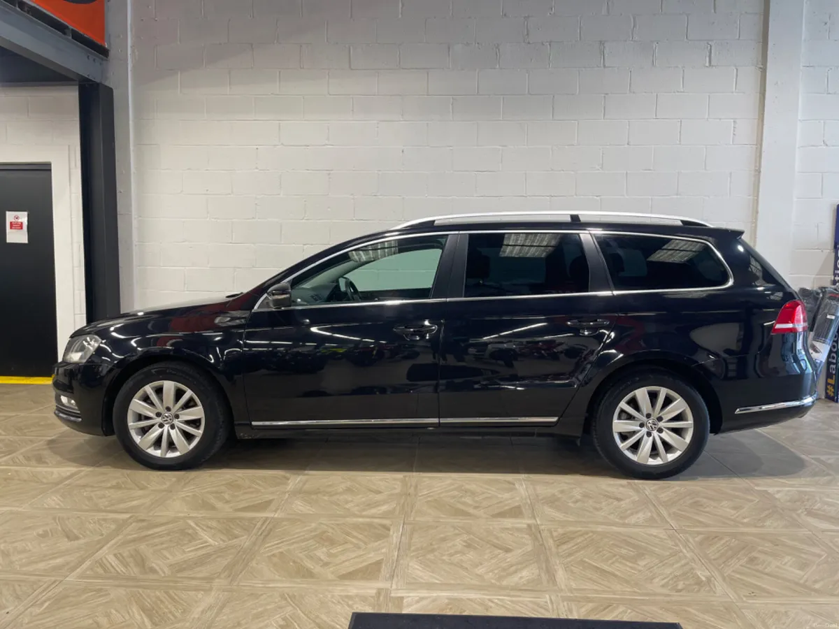Volkswagen Passat 1.4L Petrol Automatic 2013 - Image 5